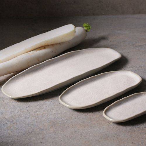 Organic Shallow Oval Platter Stoneware 14.17x5.12in Latte