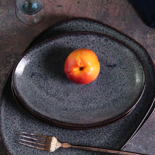 Organic Oval Dessert Plate Stoneware 8.86x0.98in Titanium